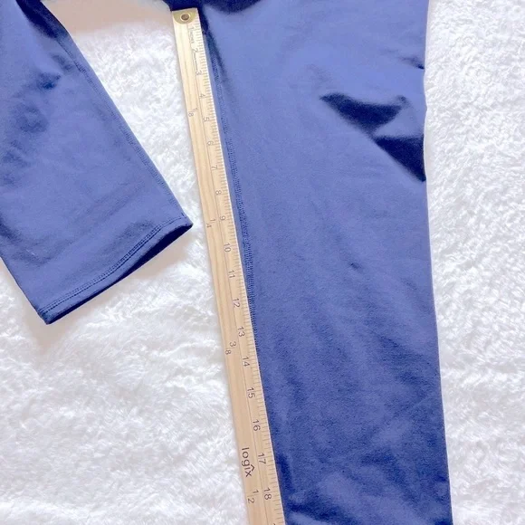 Fabletics Leggings - Navy Blue and Turquoise - Picture 5 of 8